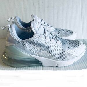 Nike Air Max Kids Sz 7Y / Women’s Sz 8.5 Running Shoes Sneakers  White/Gray